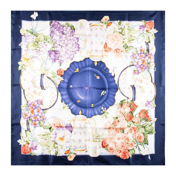 Gucci floral motif vintage scarf
