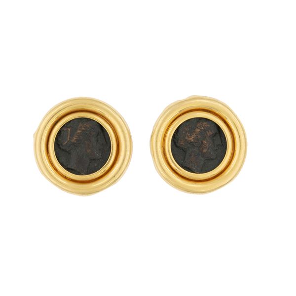 Orecchini pendenti in oro giallo 18kt con monete