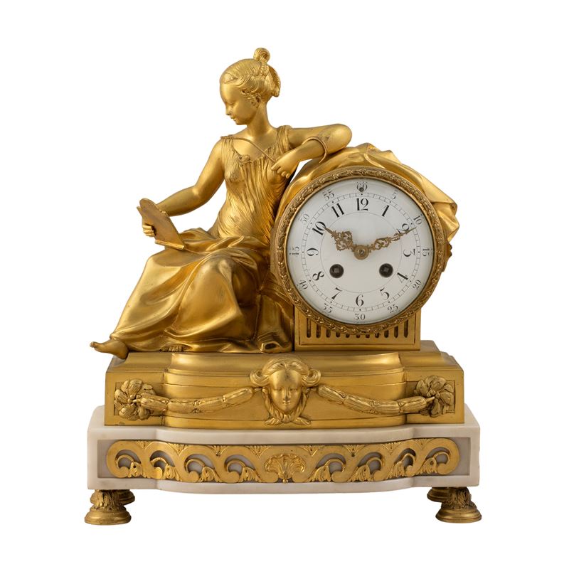 Orologio a pendolo da tavolo in bronzo dorato