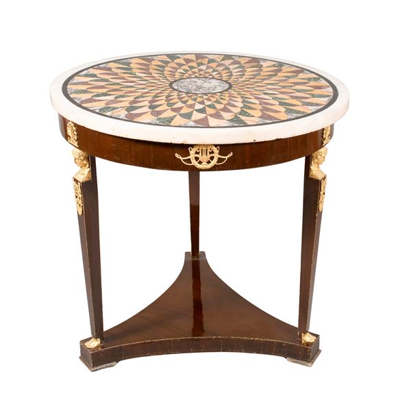 Wood and marble centerpiece table