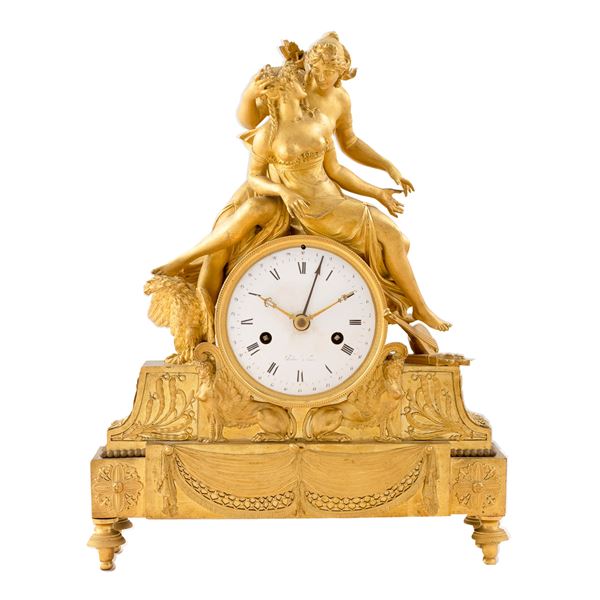 Orologio a pendolo da tavolo in bronzo dorato