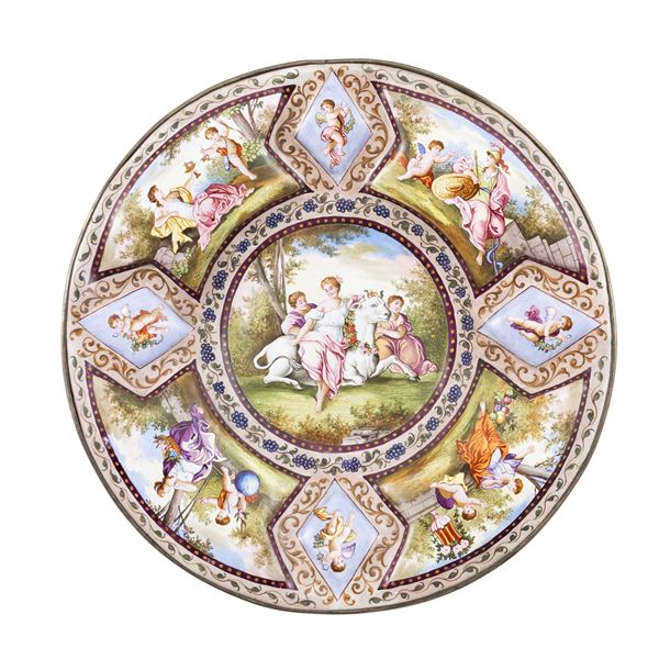 Enamel plate