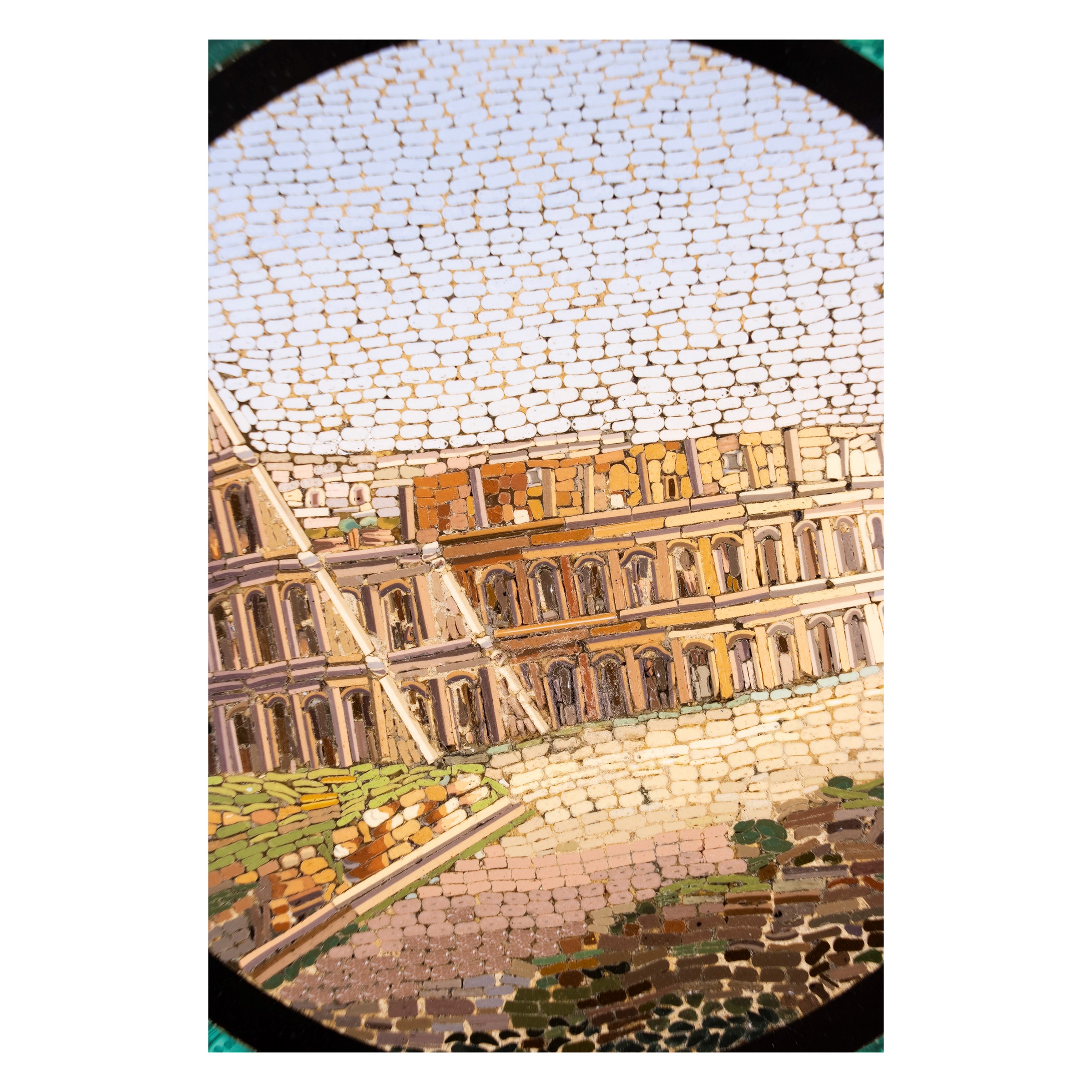 Piano con Commesso di Marmi Policromi, Pietre Dure e Micromosaico