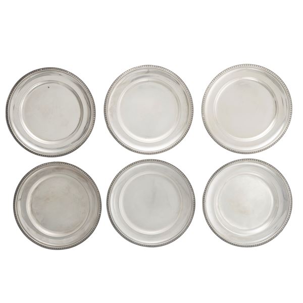 Set di sei piattini da dessert in argento