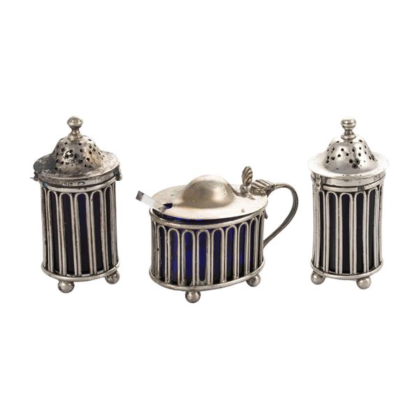 Set da condimento in argento e vetro opalino (3)