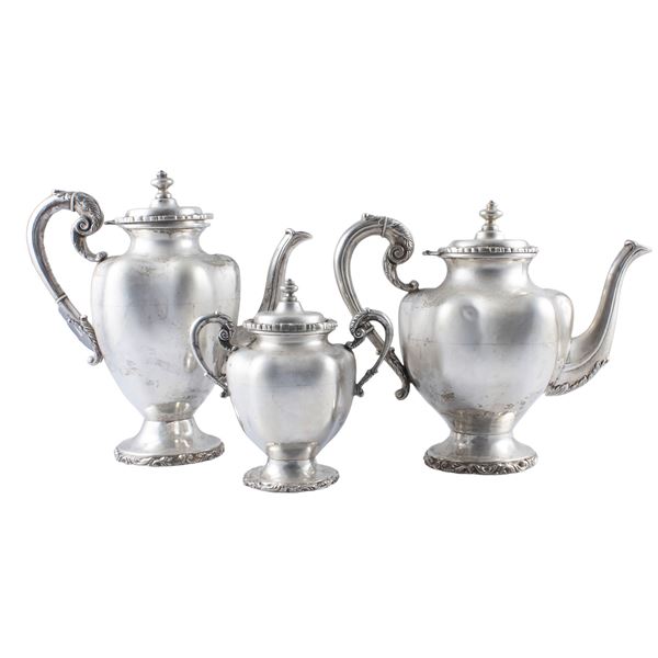 Silver tea and coffee service (3)