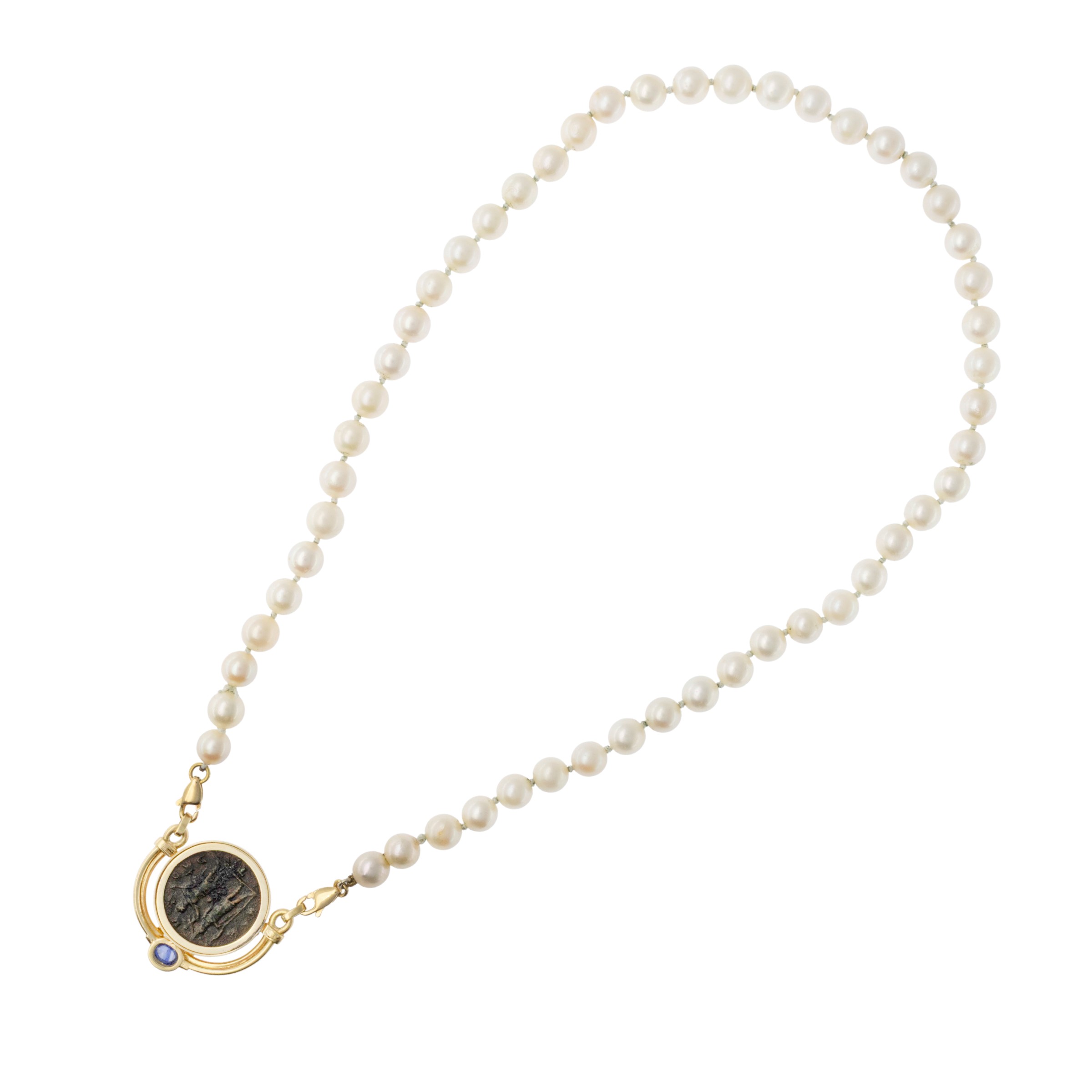 Collana ad un filo di perle coltivate con chiusura centrale removibile