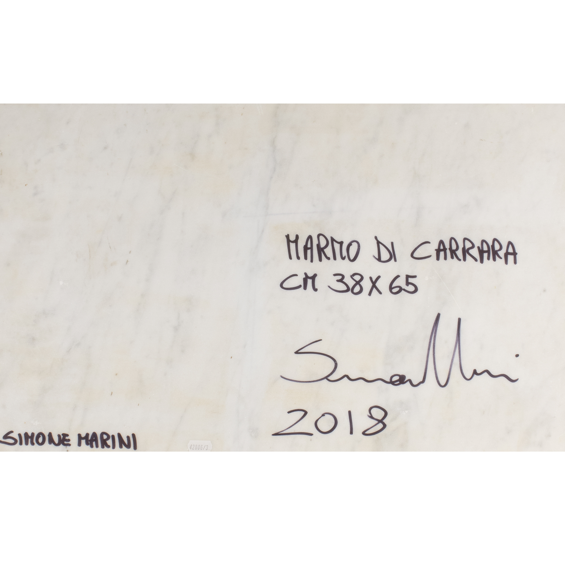Simone Marini - 'Installazione di segnali stradali e targhe in marmo di Carrara'