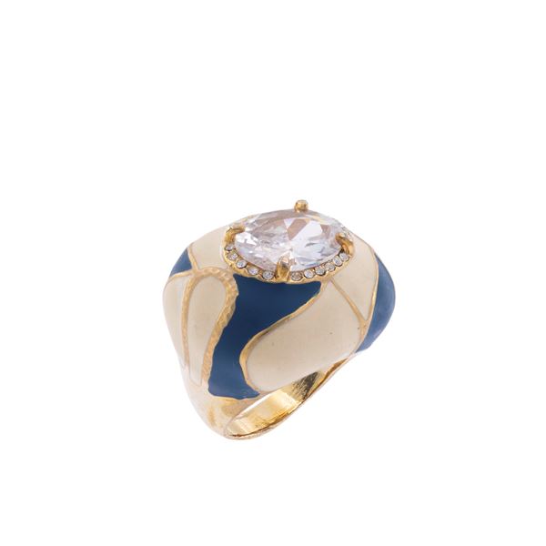 Golden metal, enamel and zircons vintage bijou ring