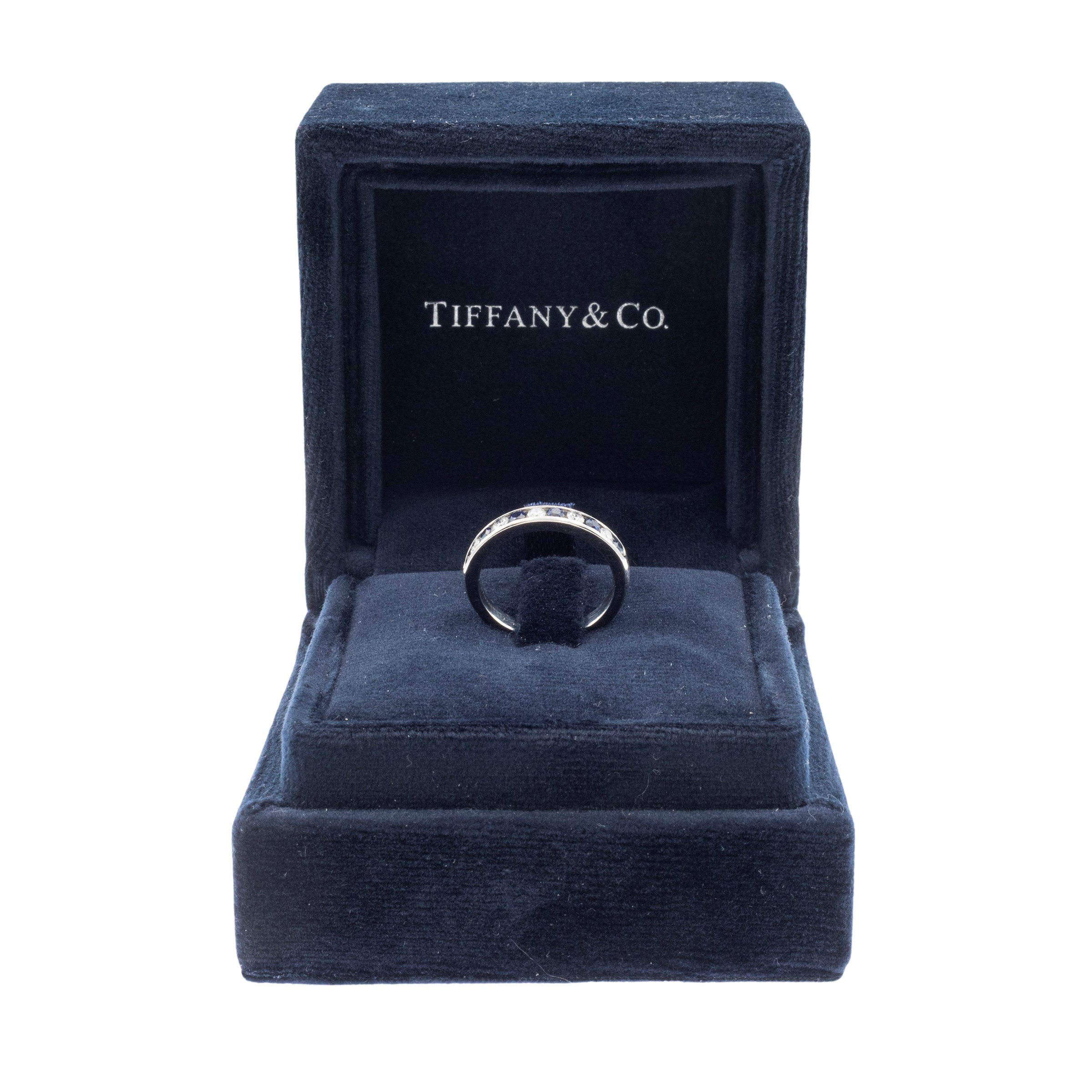 Tiffany & Co. anello fede in platino diamanti e zaffiri