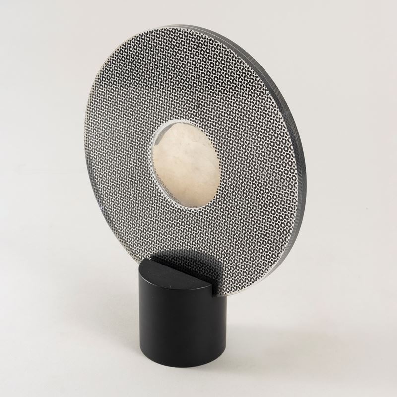 Bruno Munari - Scultura portafoto modello Moirè in resina e perspex
