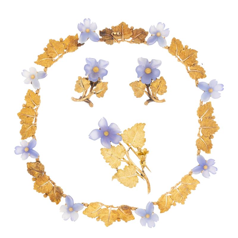 parure a motivo floreale