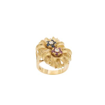 Anello a Motivo Floreale in Oro Giallo 18kt