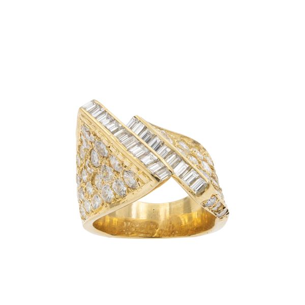 18kt yellow gold and diamonds contrarié ring
