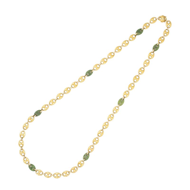 Collana in oro giallo 18kt con maglie in giada nefrite, anni '70