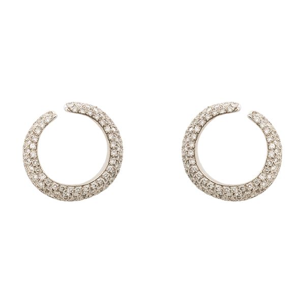 18kt white gold and diamonds creole earrings