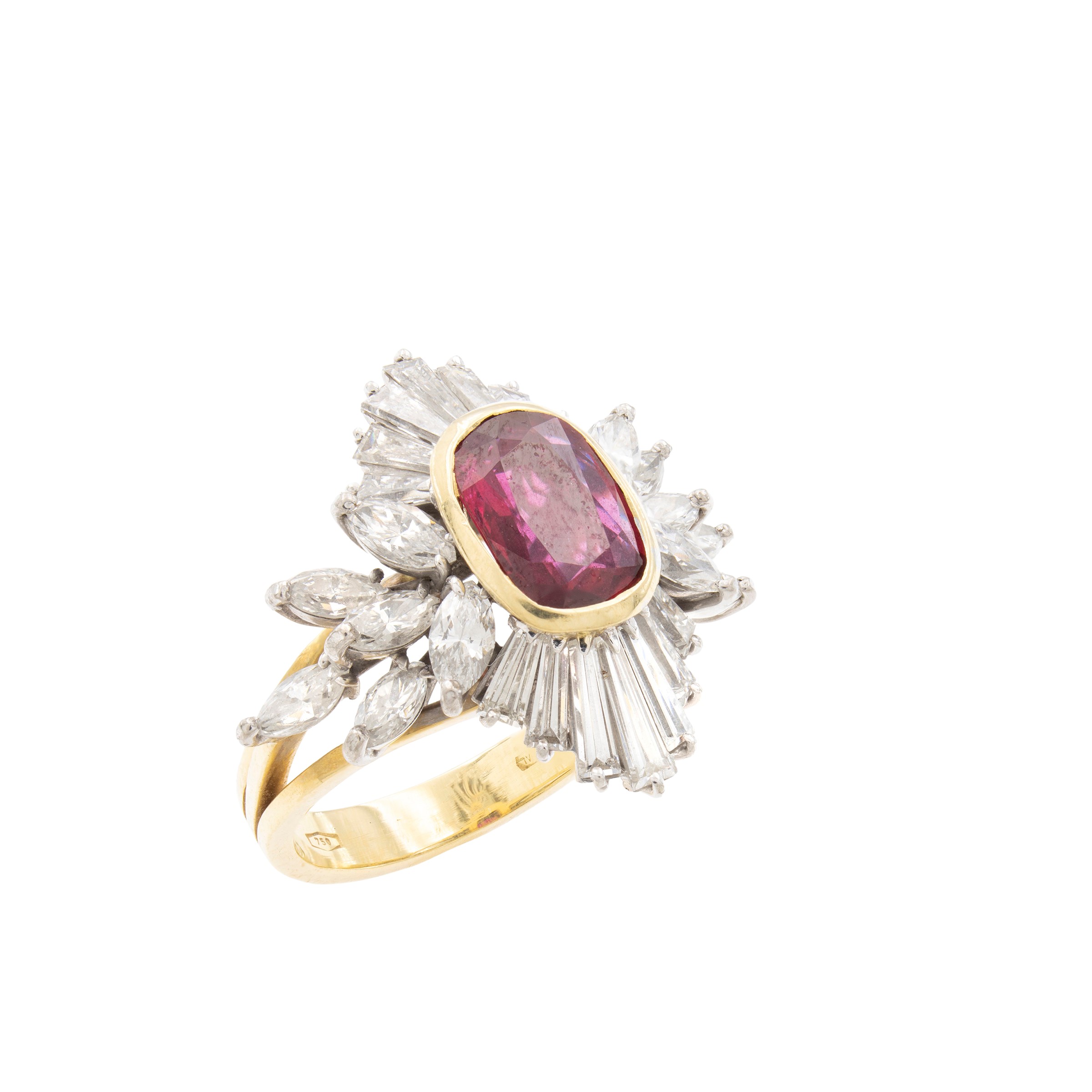 Anello in oro giallo e bianco 18kt con rubino naturale Thailandese