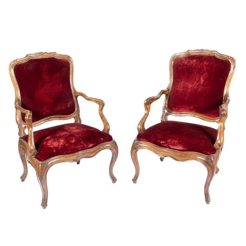 Coppia di poltrone in legno e tessuto