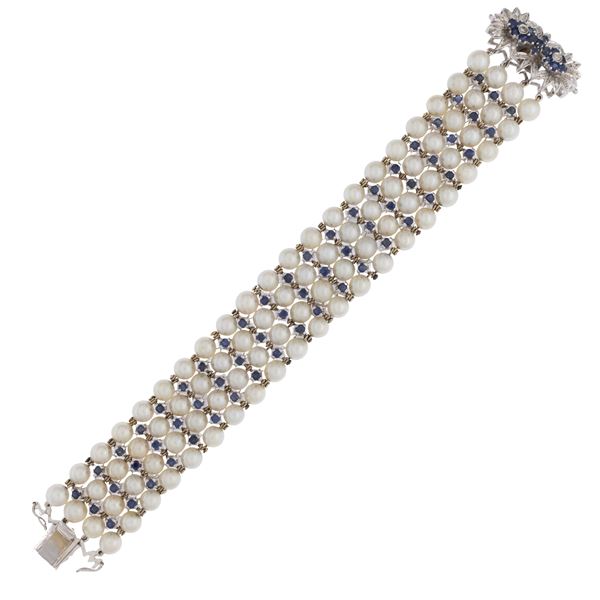 18kt white gold bracelet with cultured pearls and sapphires