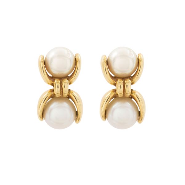 18kt yellow gold lobe earrings