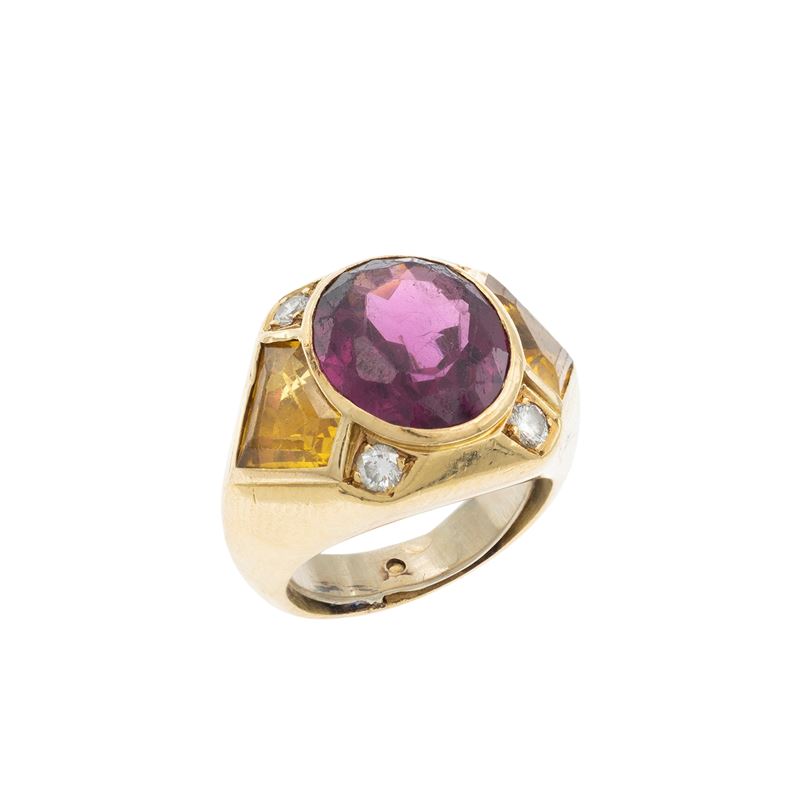 Anello in oro giallo 18kt rodolite, zaffiri gialli e diamanti
