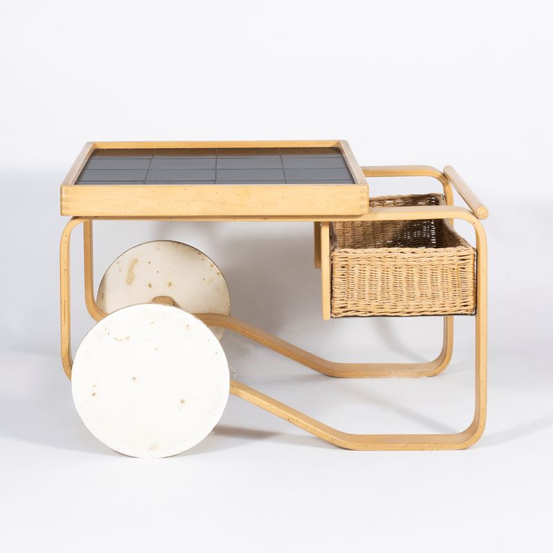 Alvar Aalto - Carrello bar modello 900 in legno e ceramica
