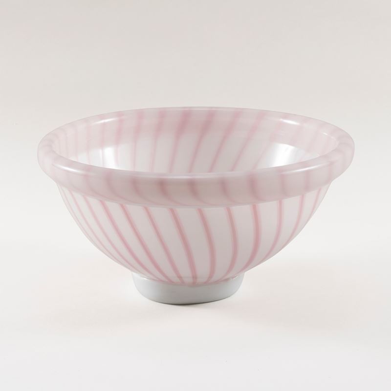 Giovanni Cenedese - Centrotavola in vetro lattimo a canne rosa