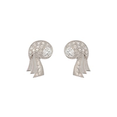 Orecchini a Lobo in Oro Bianco 18kt e Diamanti