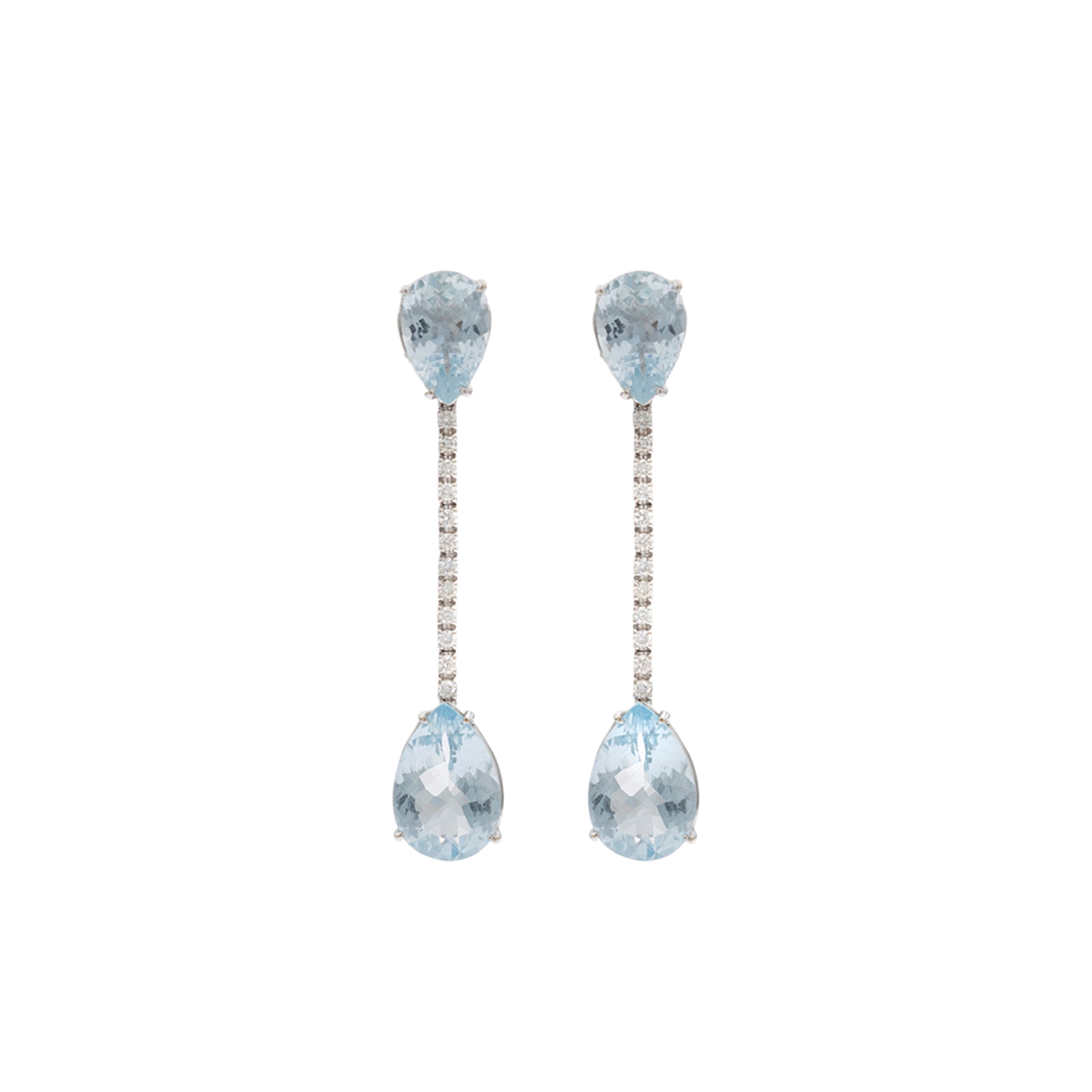 Demi parure composta da collana e orecchini pendenti