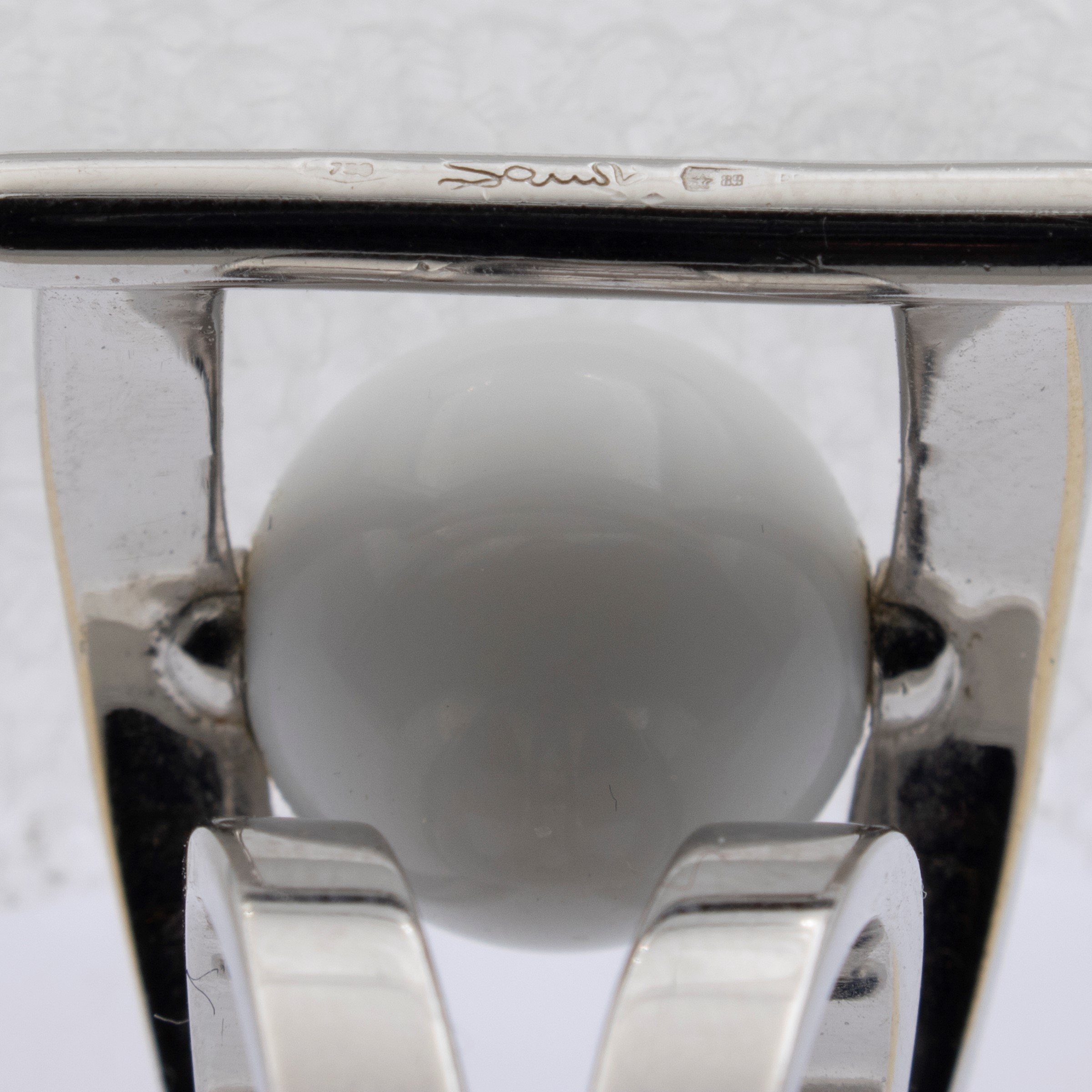 Sandi, Demi parure in oro bianco 18kt con orecchini a lobo e anello