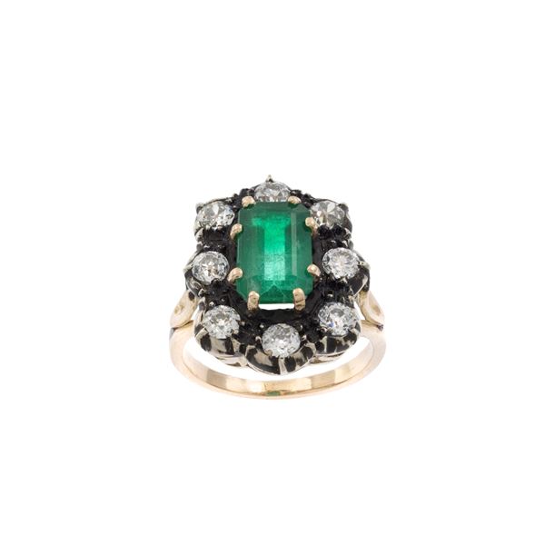 Antique gold and silver ring with natural emerald