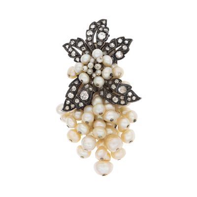 Antica spilla in oro e argento con perle, rose coroné e diamanti, primi '900