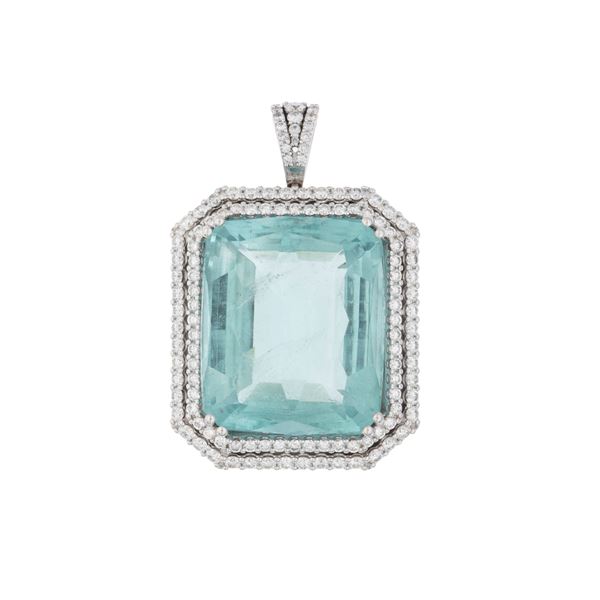 Pendant with large natural aquamarine circa 68 ct