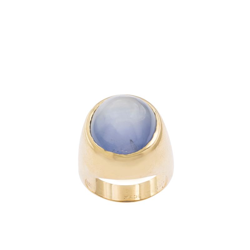 anello in oro giallo 18kt zaffiro naturale Ceylon