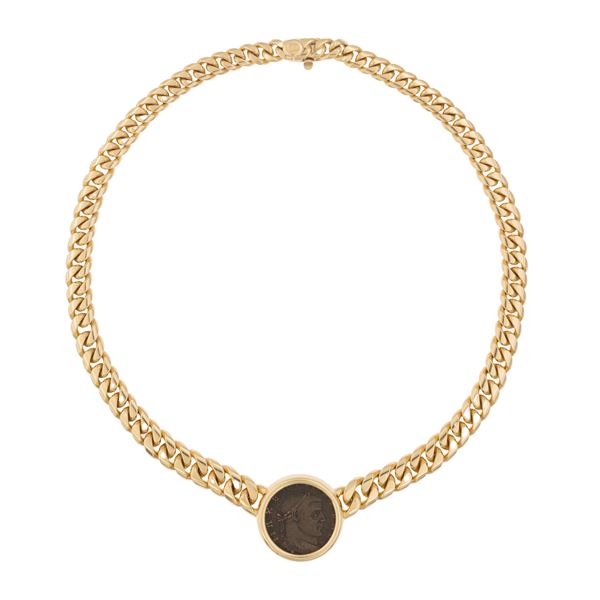 Monete collection necklace