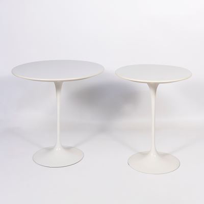 Coppia di tavolini modello Tulip in alluminio laccato e laminato, Italia, 1956