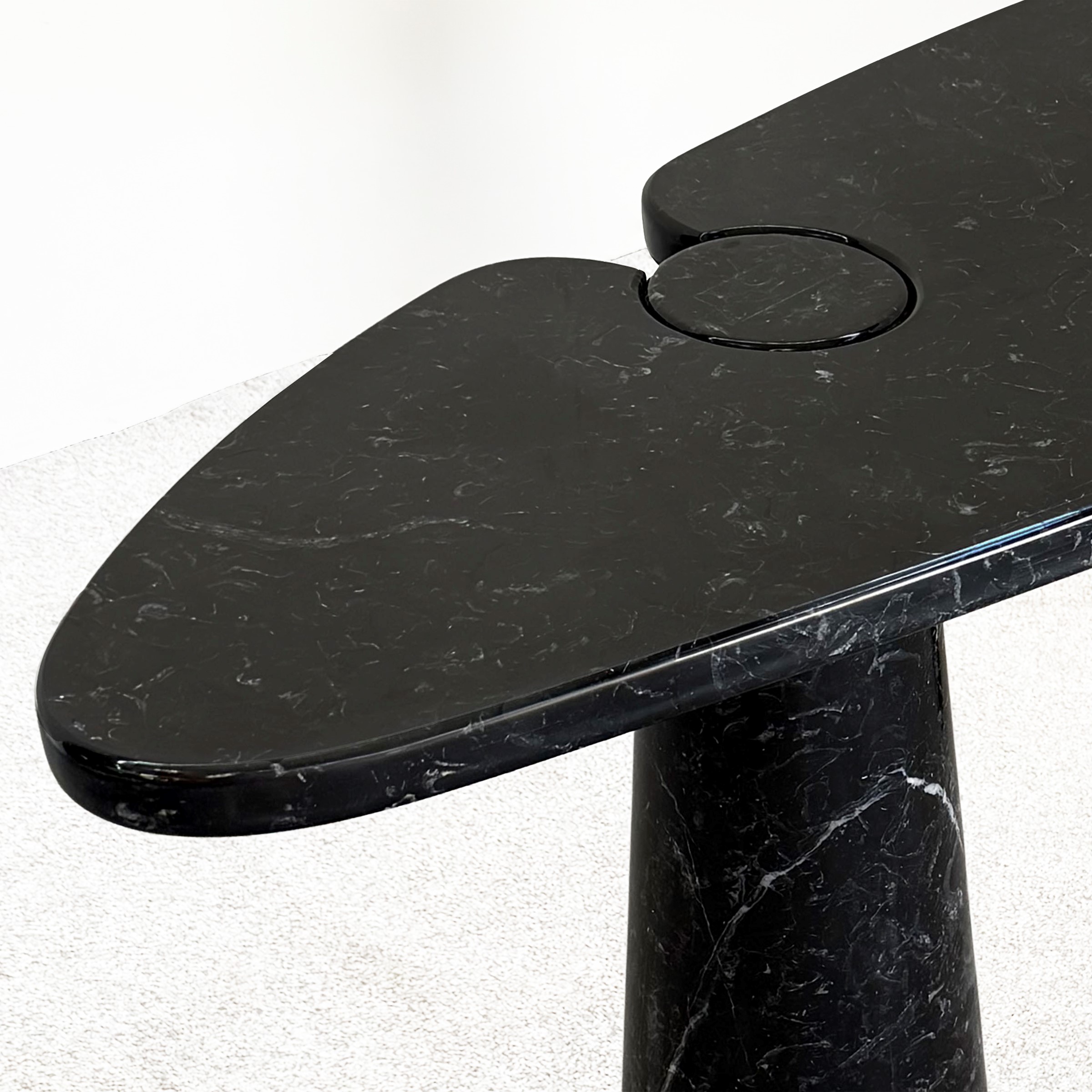 Angelo Mangiarotti - Console serie Eros in marmo italiano