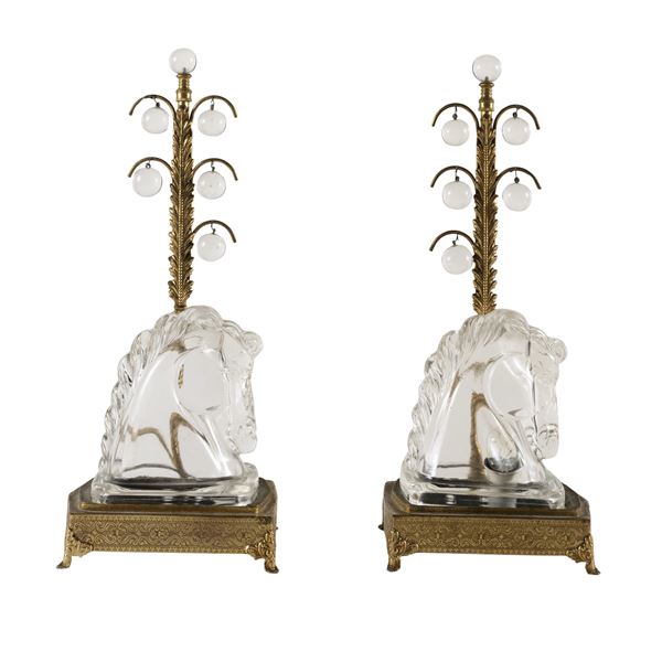 Coppia di lampade da tavolo in bronzo dorato, cristallo e vetro  (Francia, XIX - XX Sec.)  - Asta FINE ART, MARMI ROMANI, DIPINTI ANTICHI E DEL XIX SECOLO - I - Colasanti Casa d'Aste