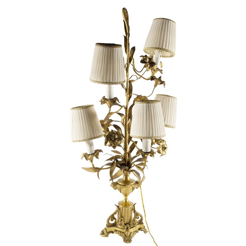 Lampada da tavolo a cinque luci in bronzo dorato, Francia XIX - XX Sec.