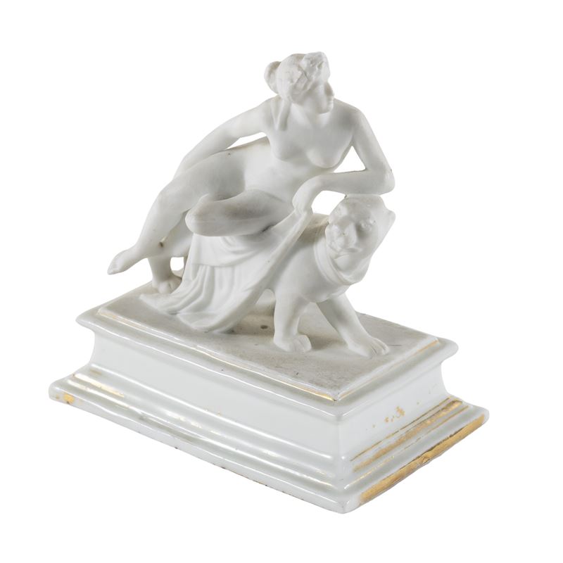 Scultura in biscuit e porcellana