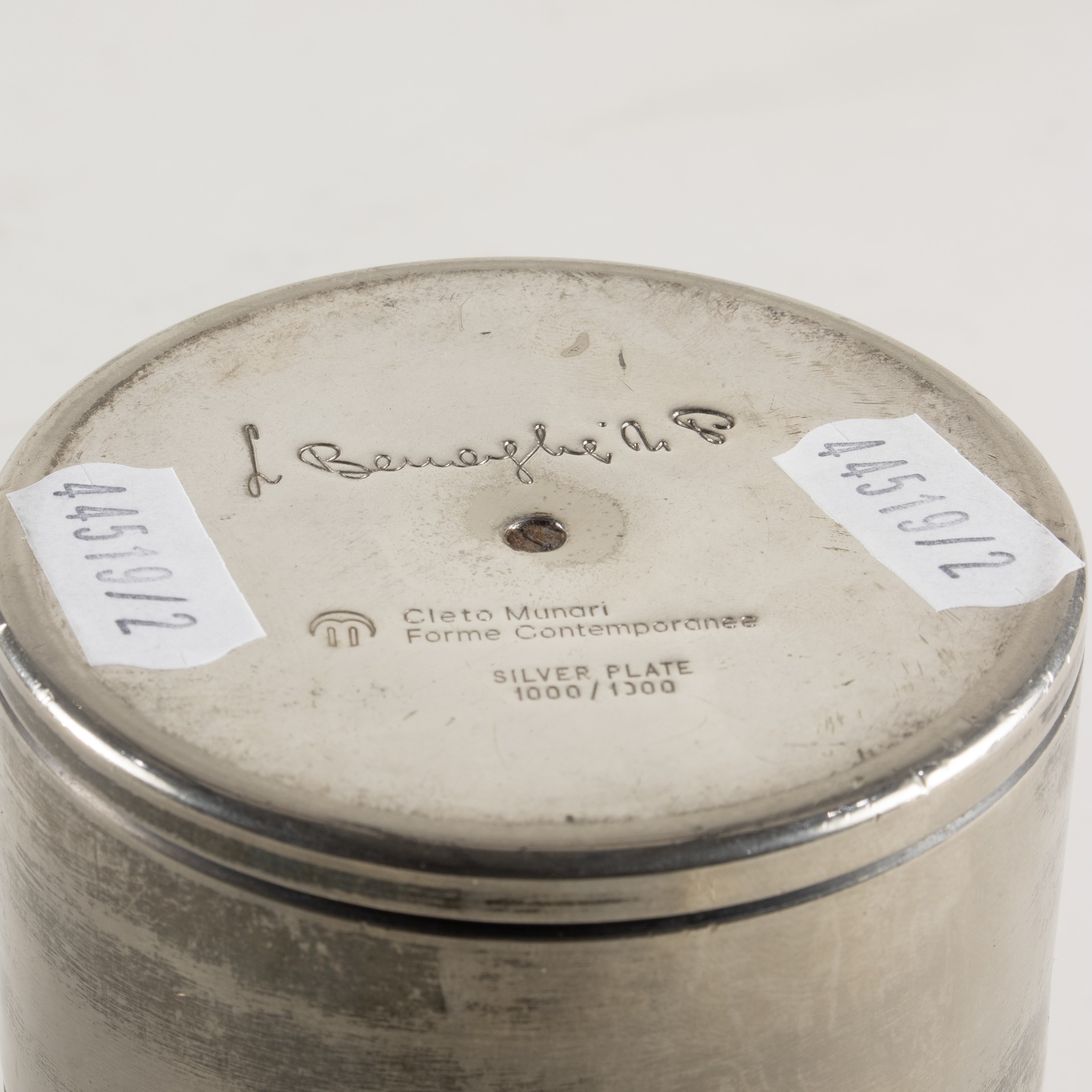 L. Benaglia, Set da scrivania in rame argentato e ottone, produzione Cleto Munari