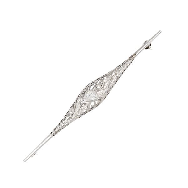 Antica spilla a barretta in oro bianco 18kt e diamante