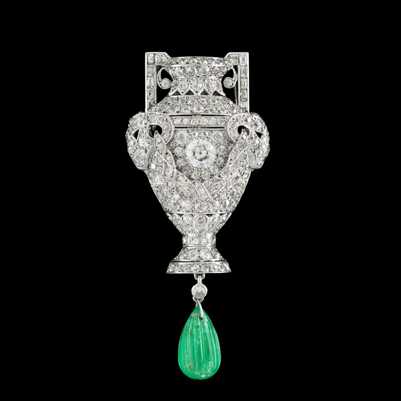 spilla pendente Decò