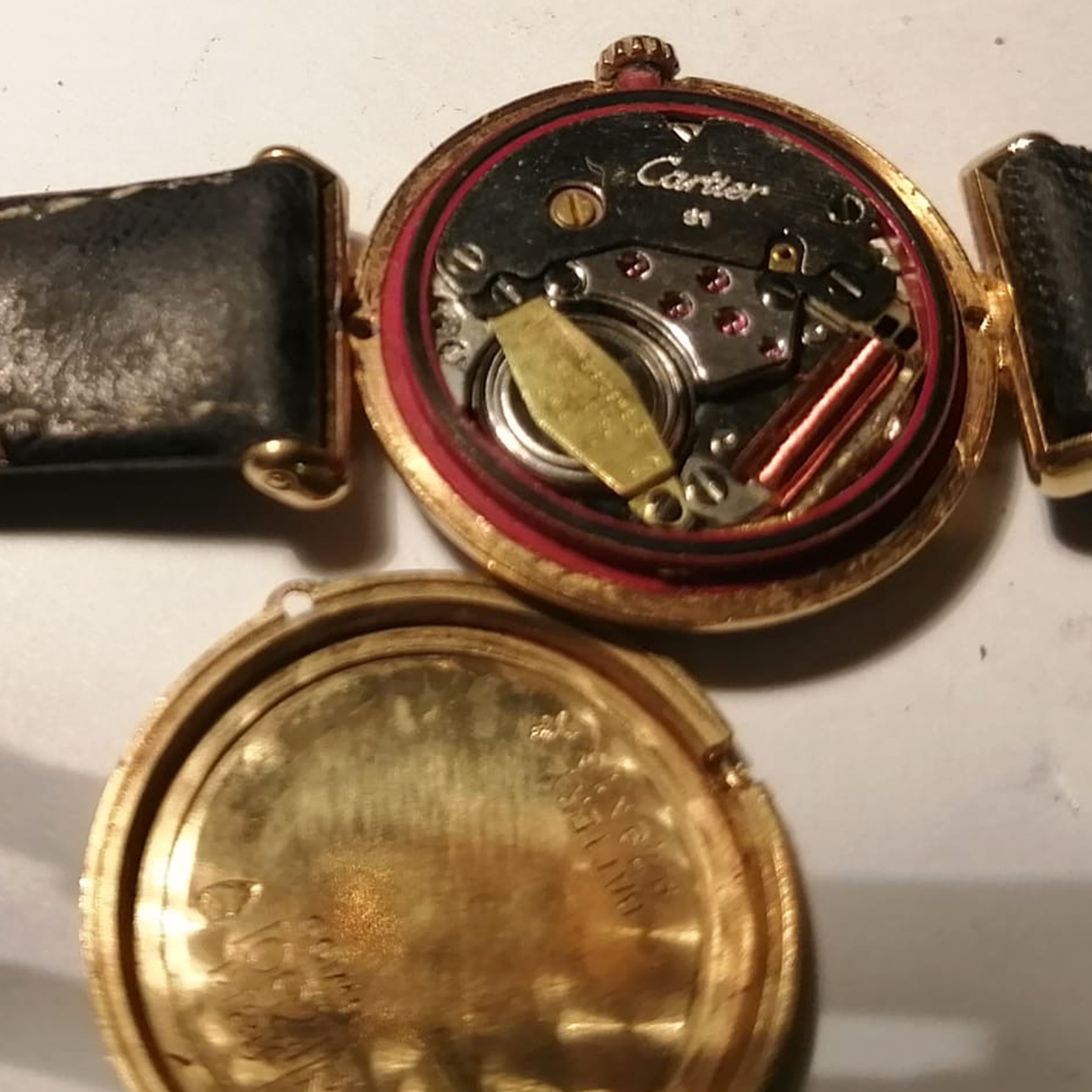 Cartier - Orologio da donna in oro giallo 18kt con diamanti