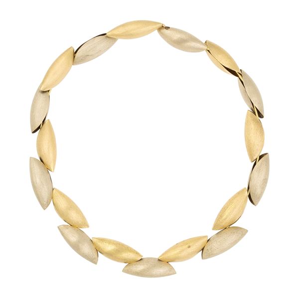 Collana design in oro satinato a due colori 18kt