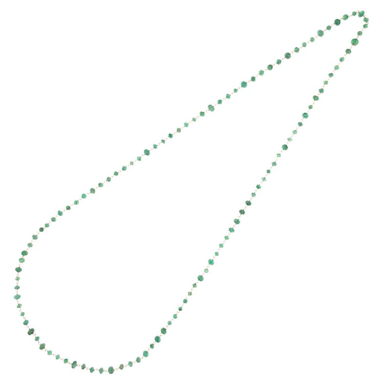 Lunga collana in oro giallo 18kt e sfere di smeraldo naturale