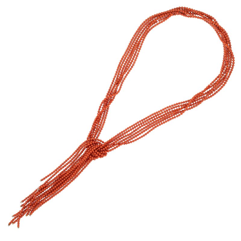 Collana a sciarpa composta sei fili di sfere di corallo mediterraneo