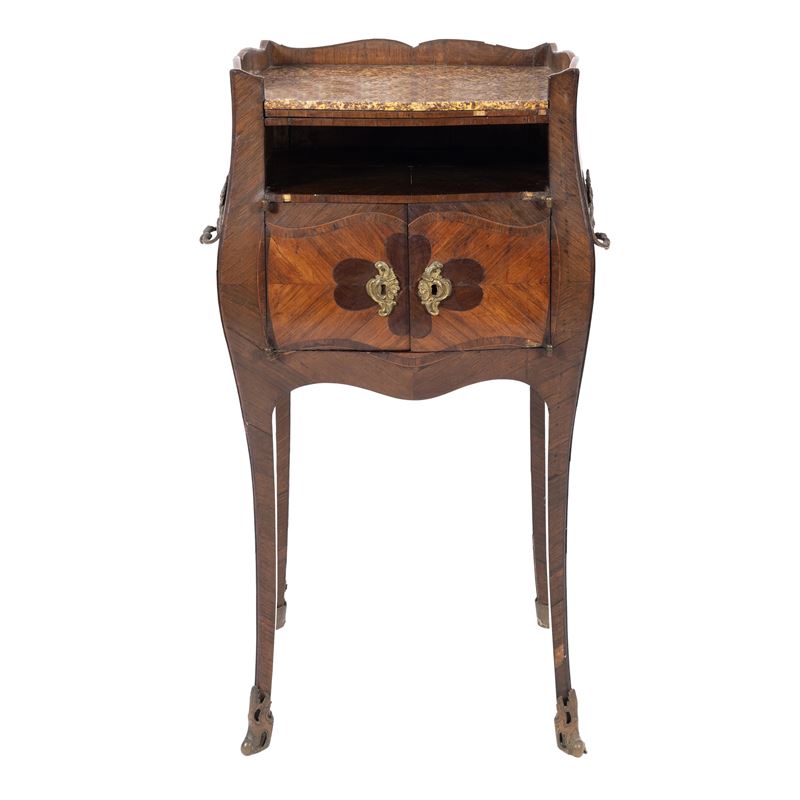 Comodino da centro in legno