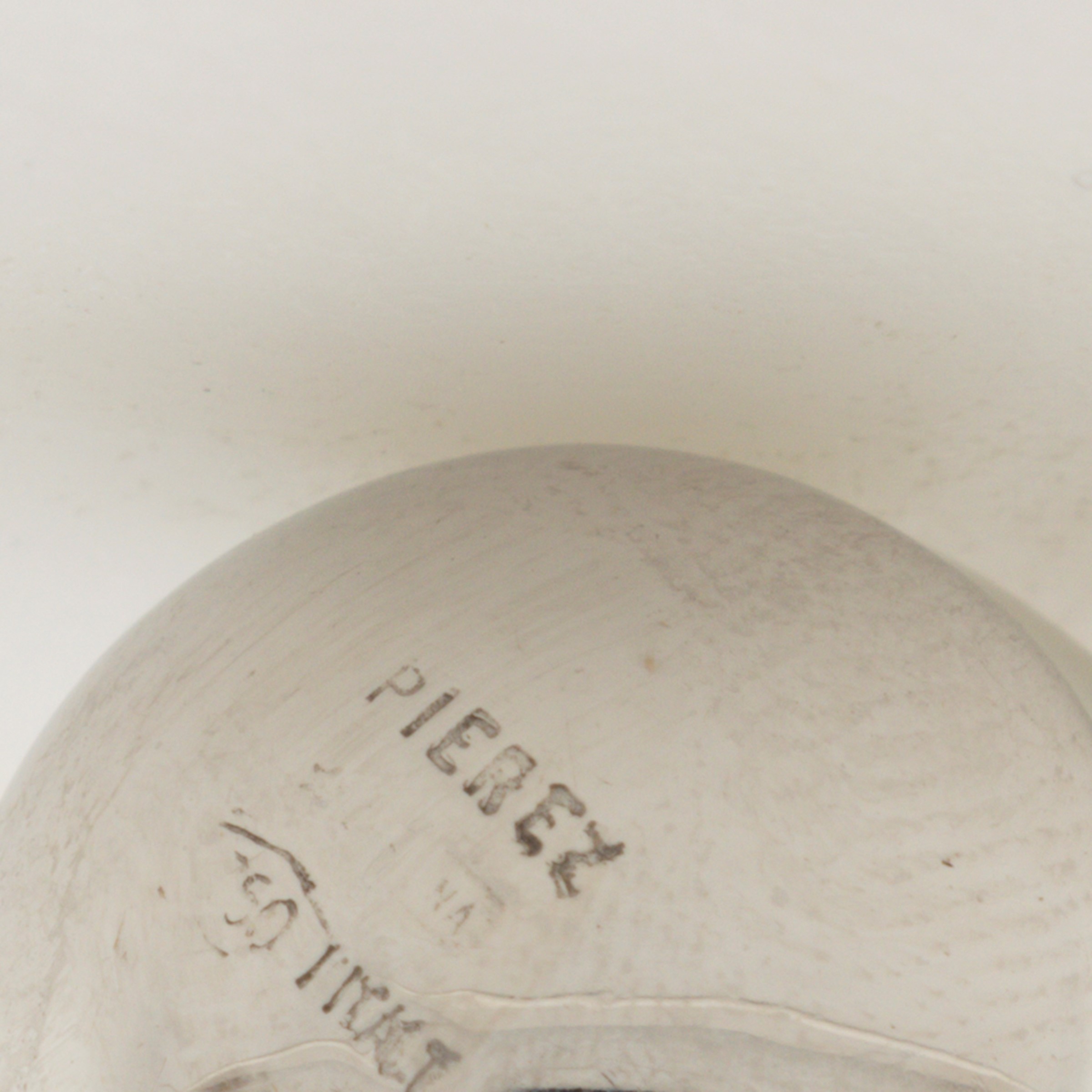 Pendente in oro bianco 18kt perla barocca e diamanti