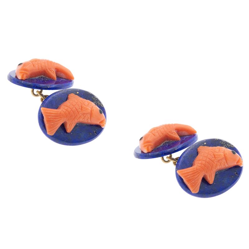 Gemelli in oro giallo 18kt lapislazzuli e corallo scolpito